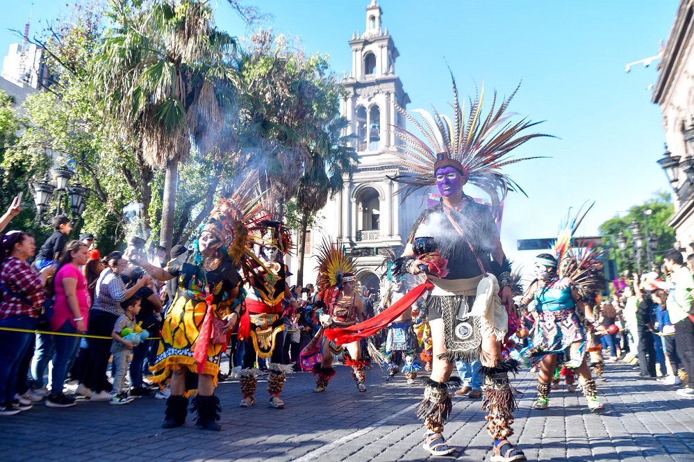 Celebran El D A De Muertos Con Desfile De Calaveras En Monterrey